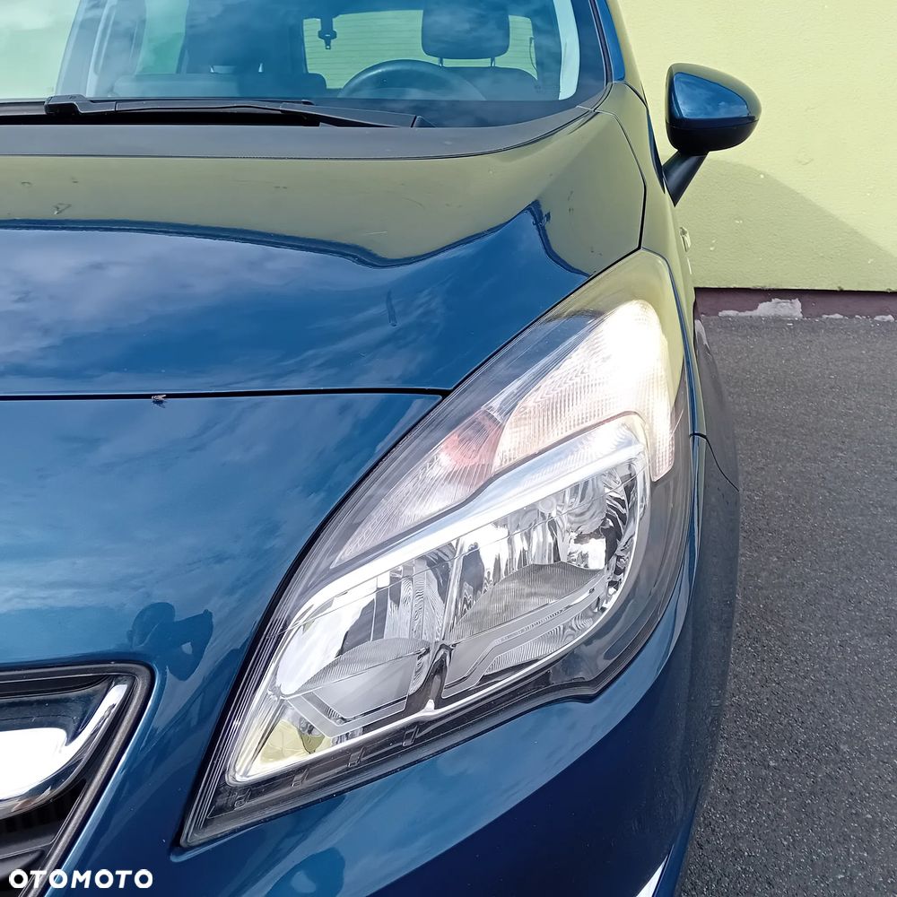 Opel Meriva - 11
