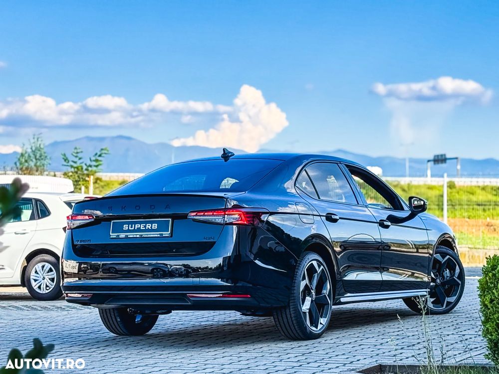 SKODA Superb 2025 — imagine 6