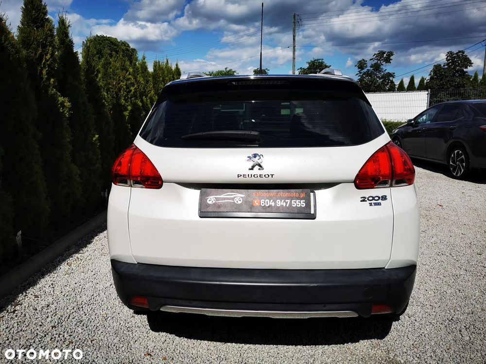 Peugeot 2008 e-HDi FAP 115 STOP & START Allure - 11