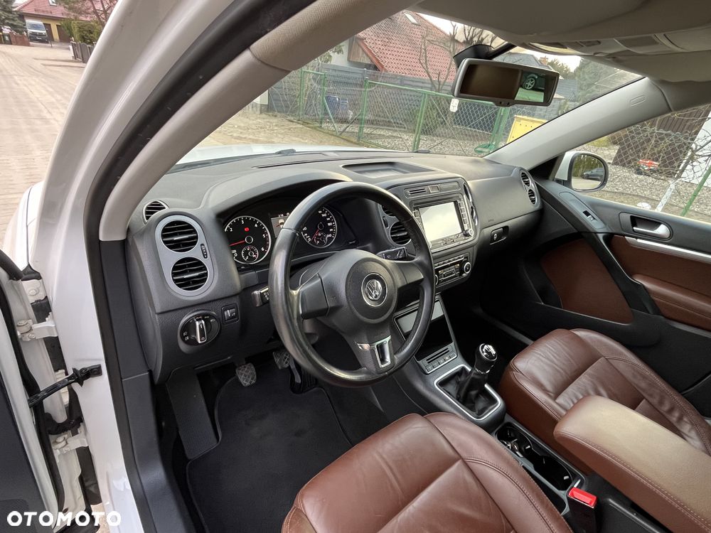 Volkswagen Tiguan 2.0 TDI DPF BlueMotion Technology Cup Sport & Style - 22