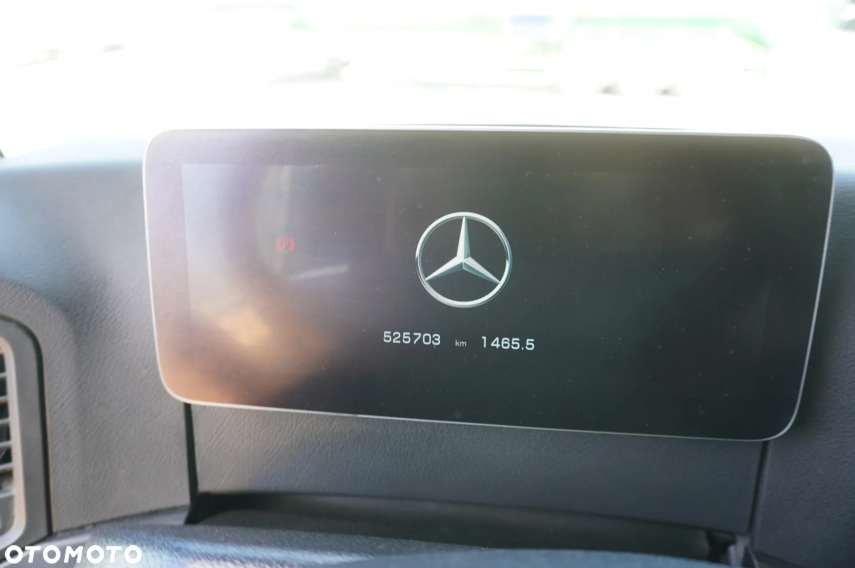 Mercedes-Benz Arocs 3563 8×4 / 630 KM / oś skrętna / Zabudowa z kłonicami - 23