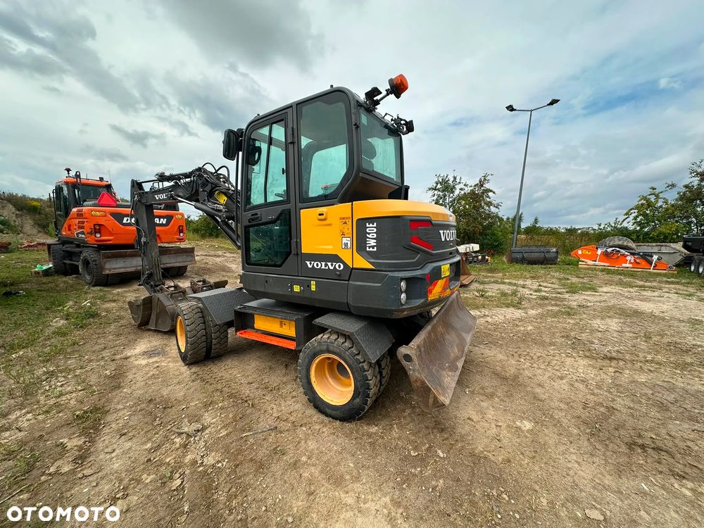 Volvo EW60E - 11
