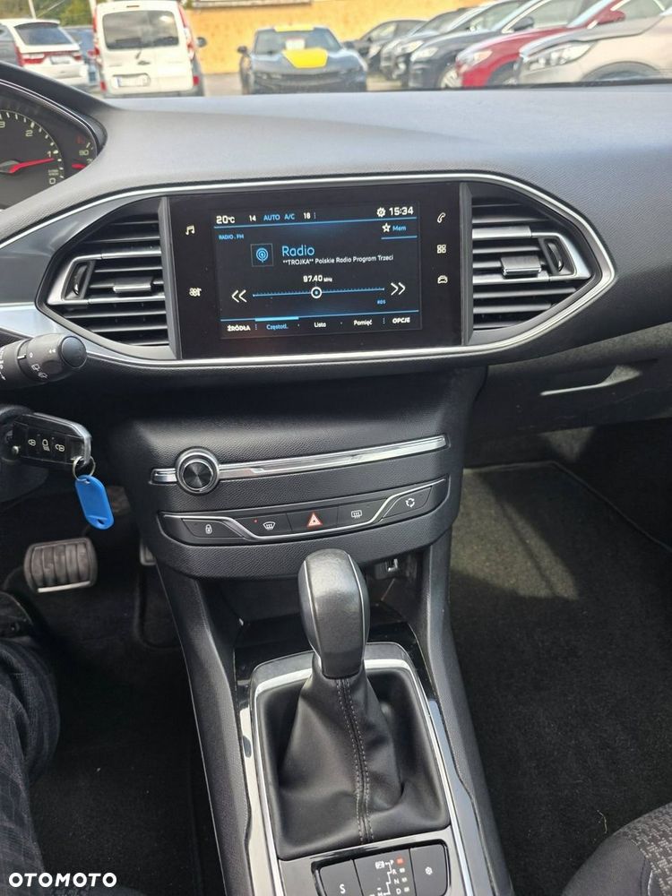 Peugeot 308 BlueHDi FAP 120 EAT6 Stop & Start Active - 16