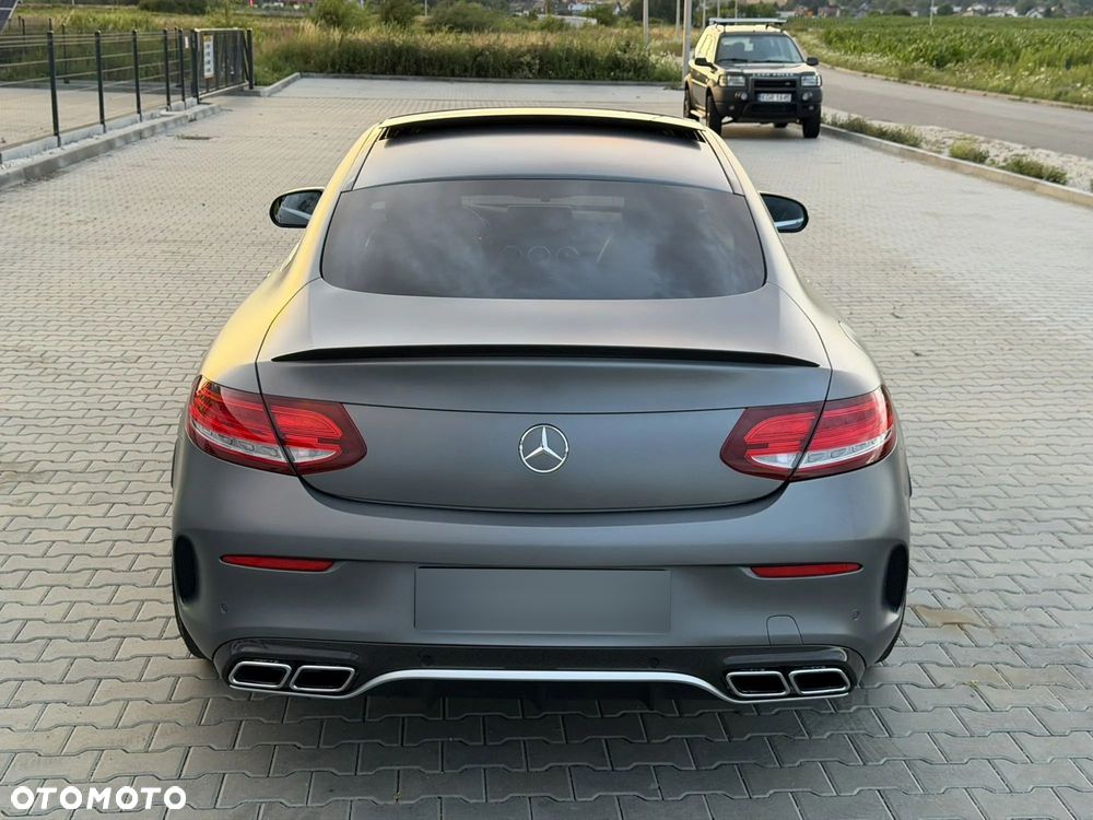 Mercedes-Benz Klasa C AMG 63 S AMG Speedshift 7G-MCT - 4