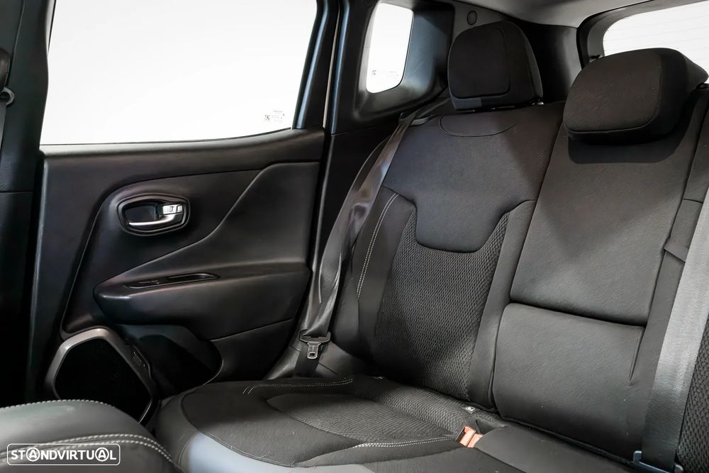 Jeep Renegade 1.6 MJD Limited - 24