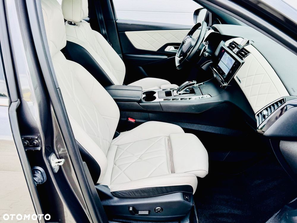 DS Automobiles DS 7 Crossback - 28