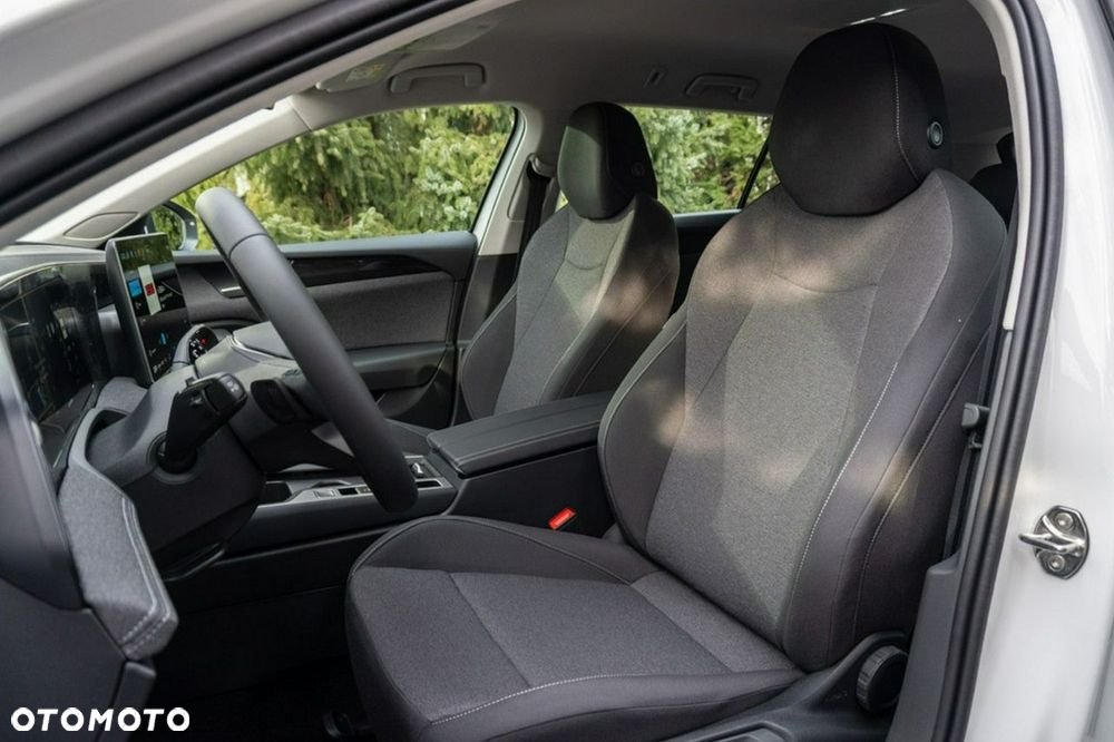 Volkswagen Passat Variant - 13