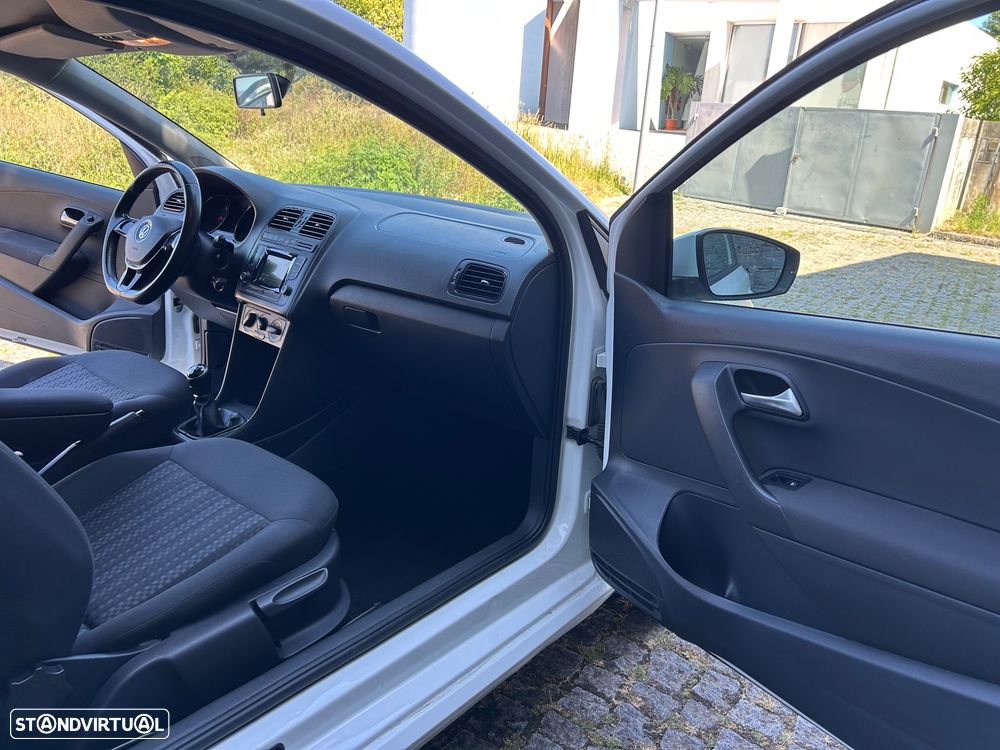 VW Polo 1.4 TDi (Blue Motion ) Comfortline - 14