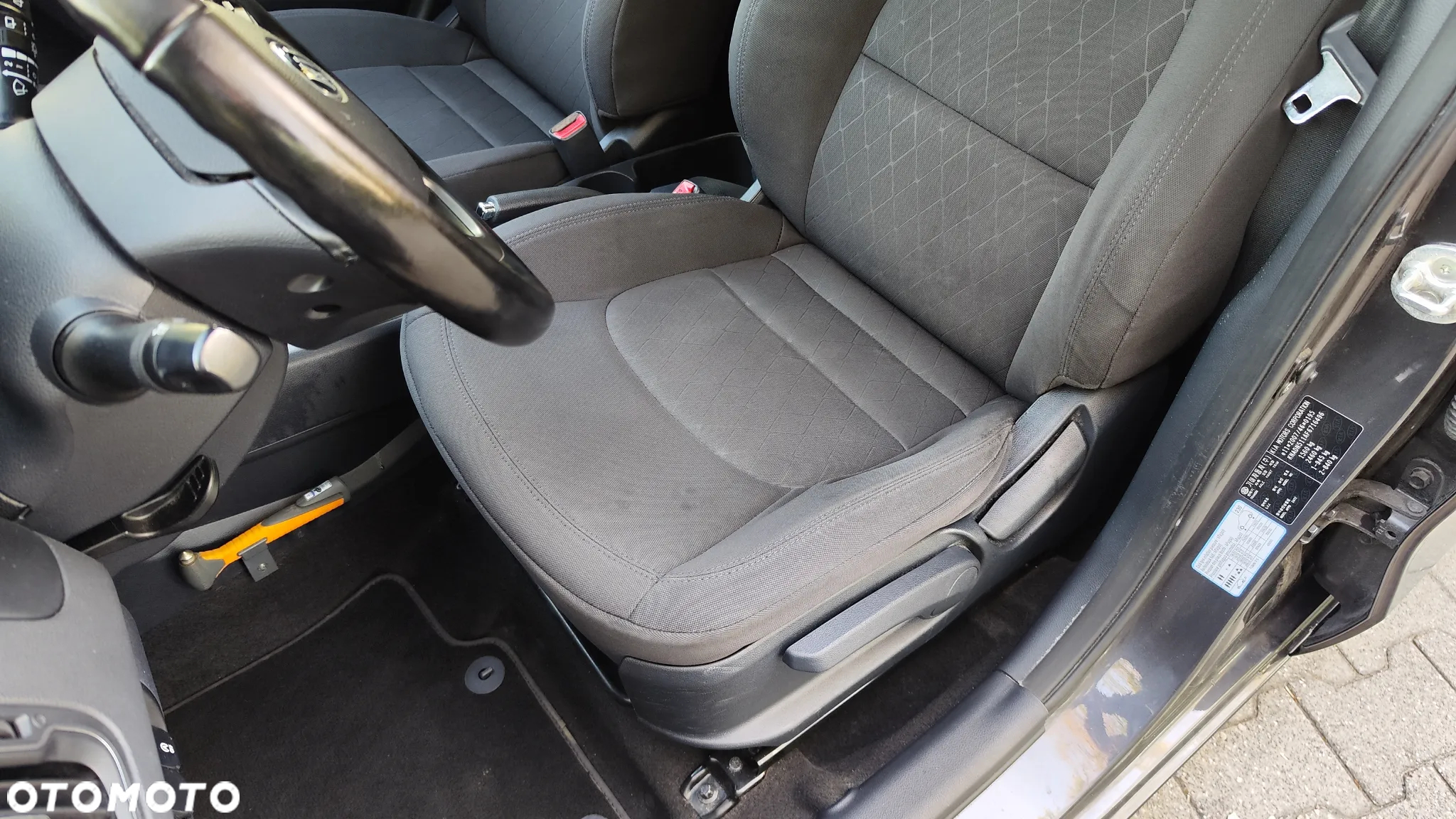 Kia Rio 1.2 Business Line - 18
