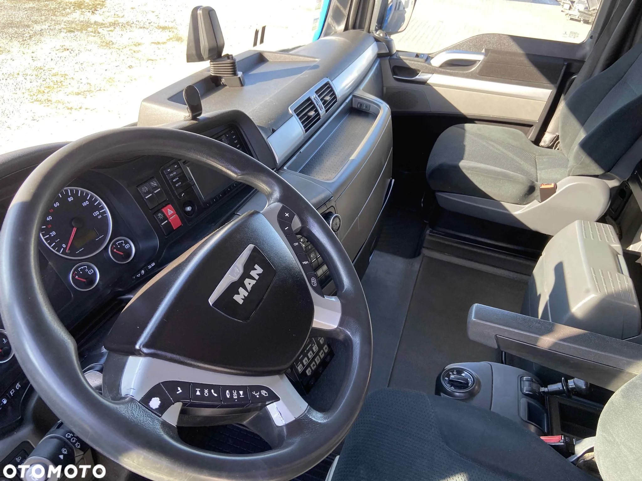 MAN TGX 26.360 CHŁODNIA LAMBERET CARRIER SUPRA 1250 MT - 9