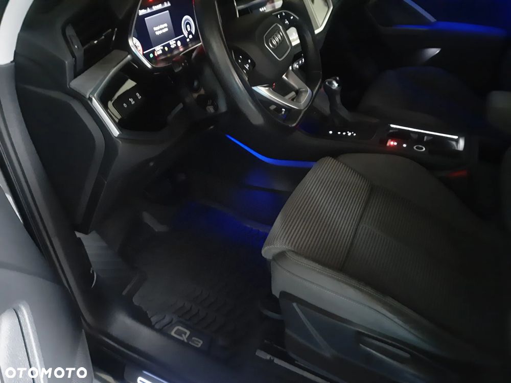 Audi Q3 Sportback - 13