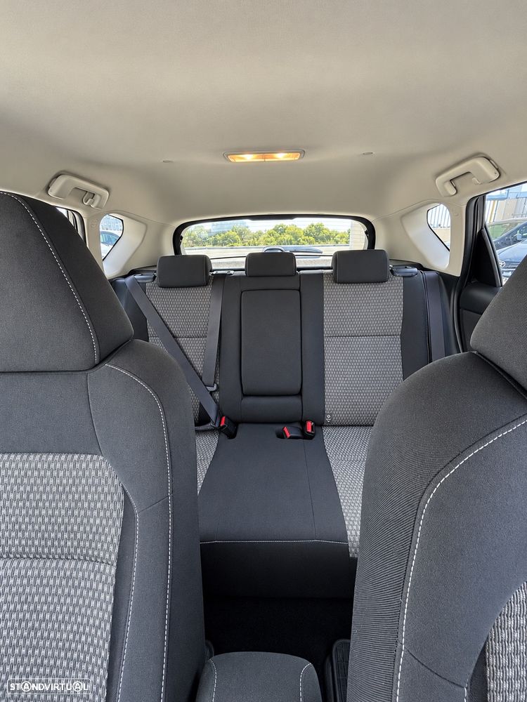 Toyota Auris 1.4 D-4D Comfort+Pack Techno - 15