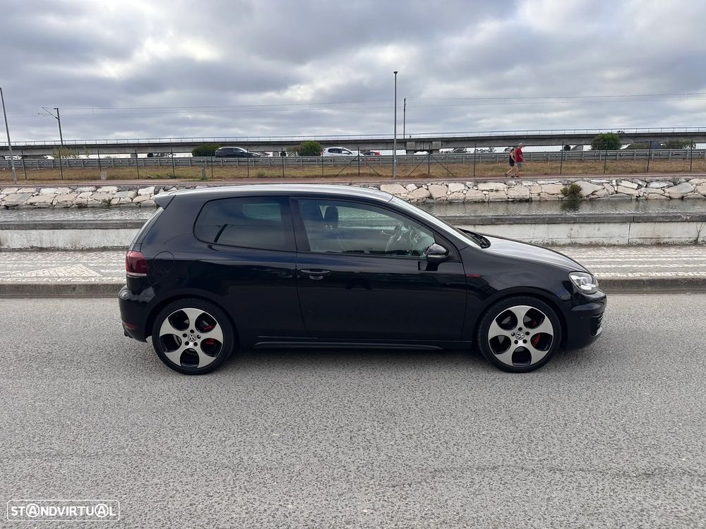 VW Golf 2.0 GTI - 39