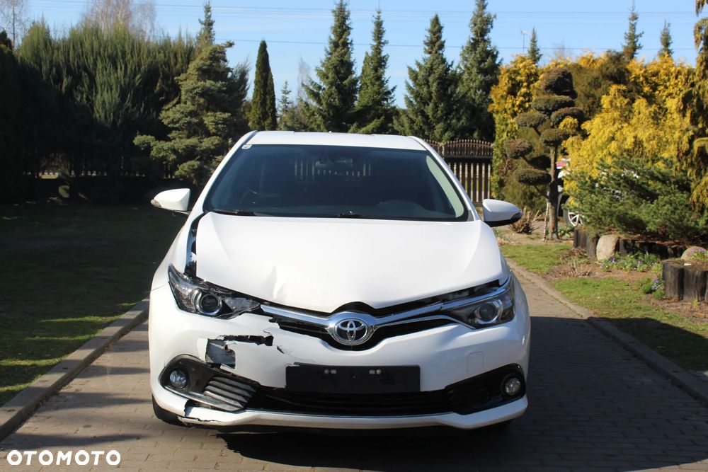 Toyota Auris 1.33 Dual-VVT-i Comfort - 2