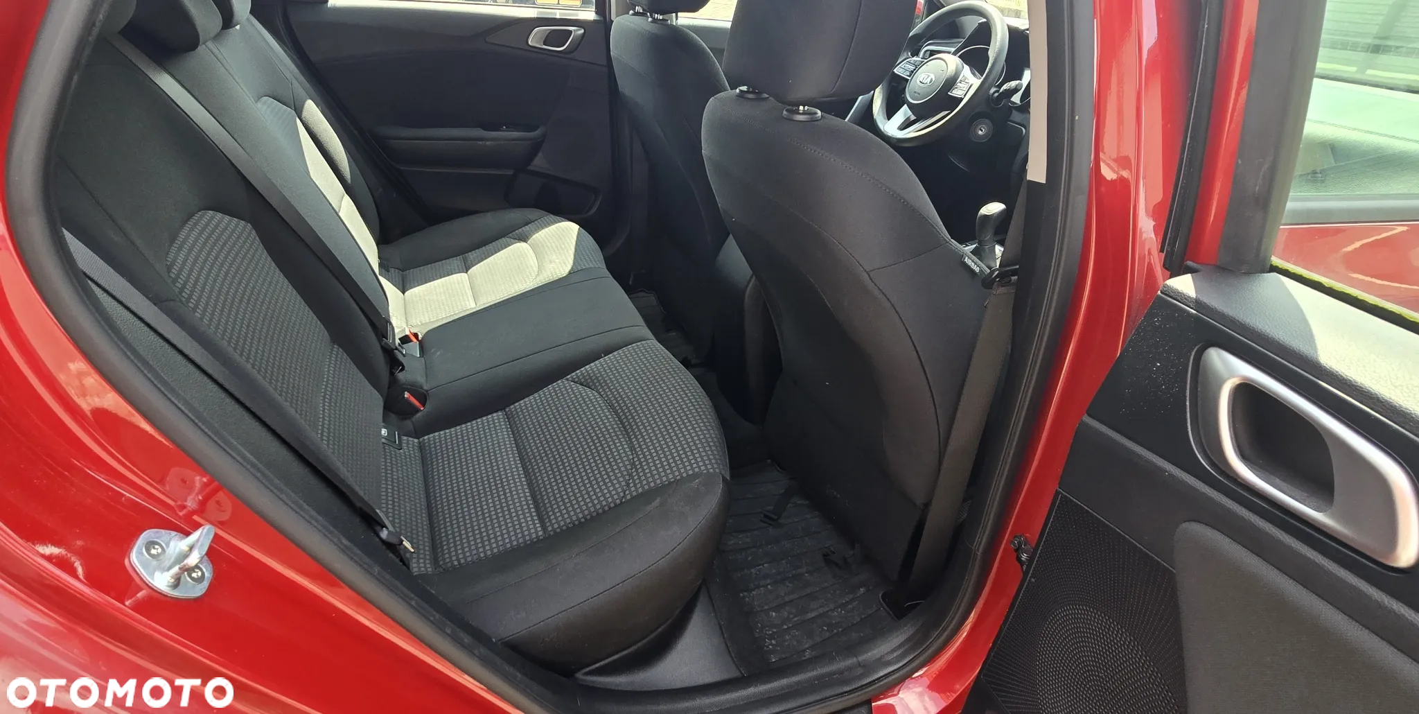 Kia Ceed 1.6 CRDi SCR S - 22