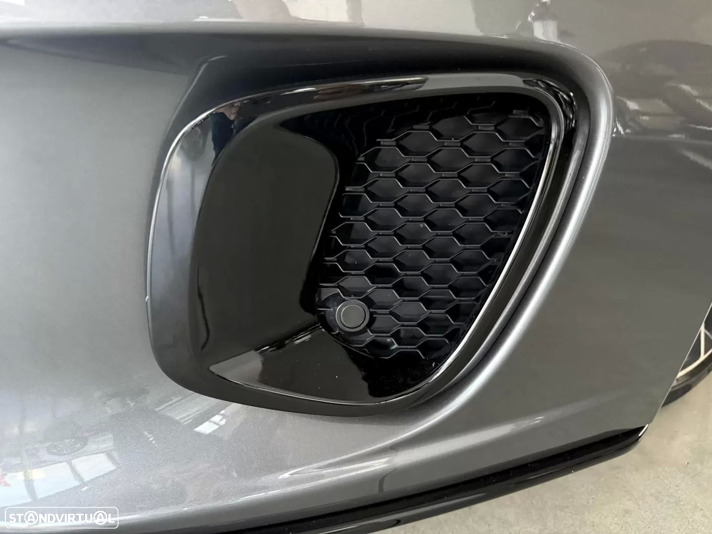 Jaguar F-Type 2.0 i4 R-Dynamic Black - 30