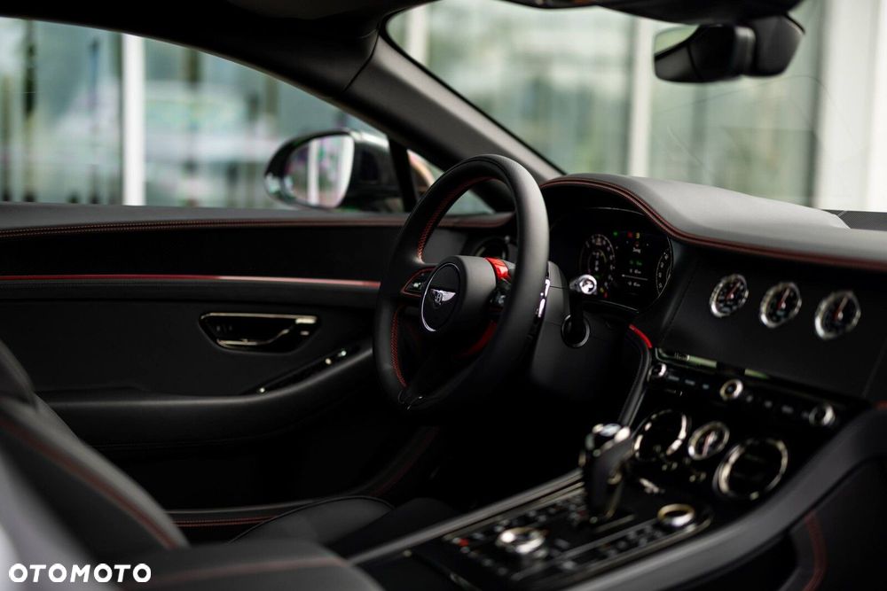 Bentley Continental GT - 7