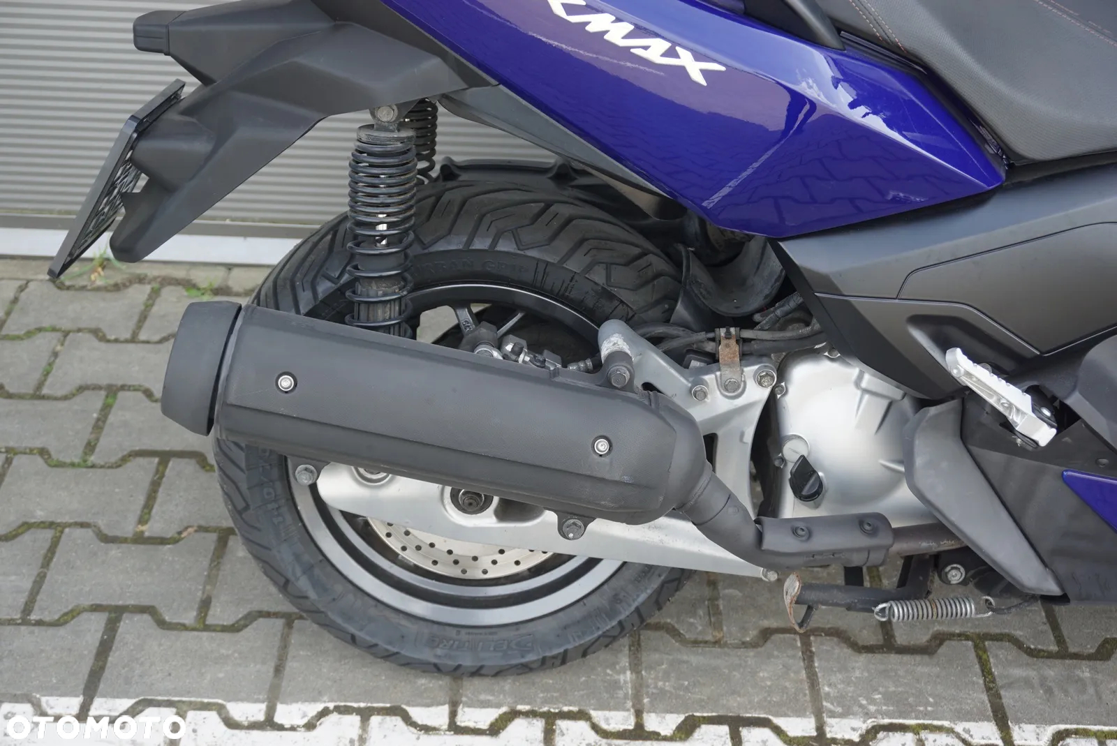 Yamaha X-max - 10