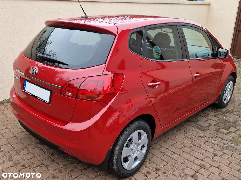 Kia Venga ver-1-6-business-line - 6