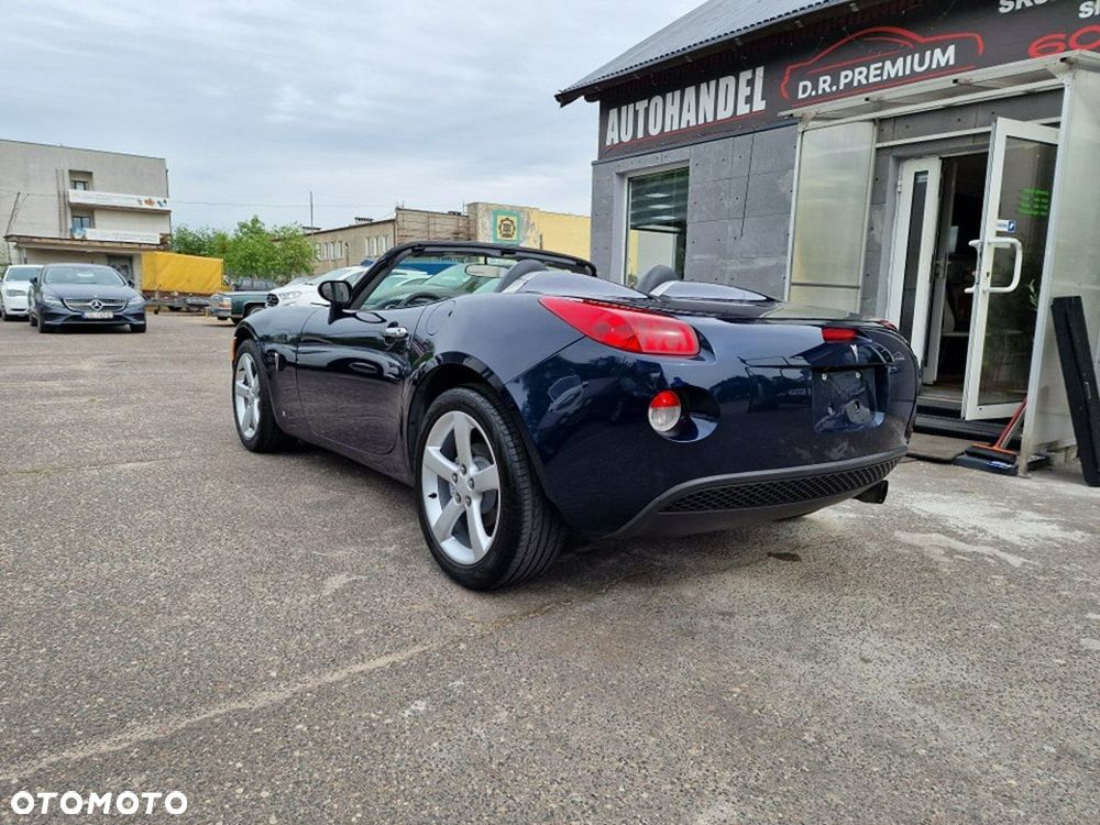 Pontiac Solstice - 14