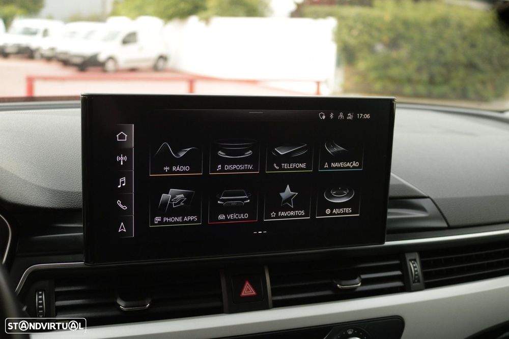 Audi A4 Avant 30 TDI S tronic - 53