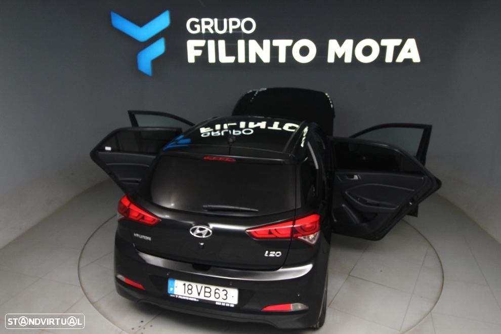 Hyundai i20 1.1 CRDi Access+Bluetooth - 10