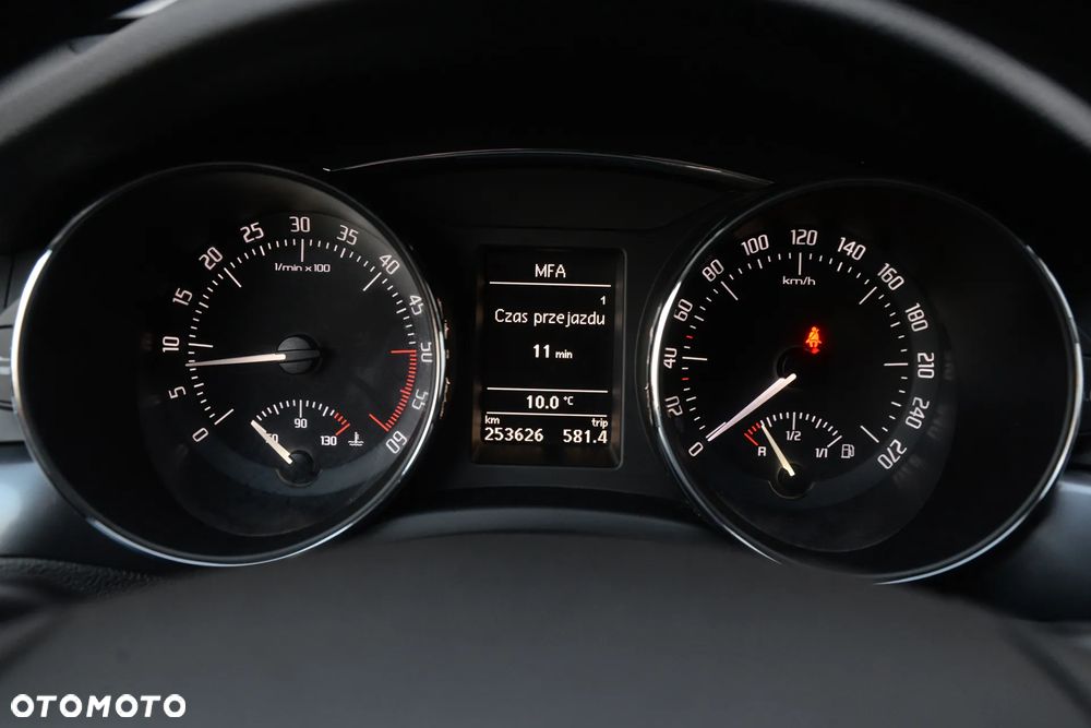 Skoda Superb 1.6 TDI Elegance Greenline - 31