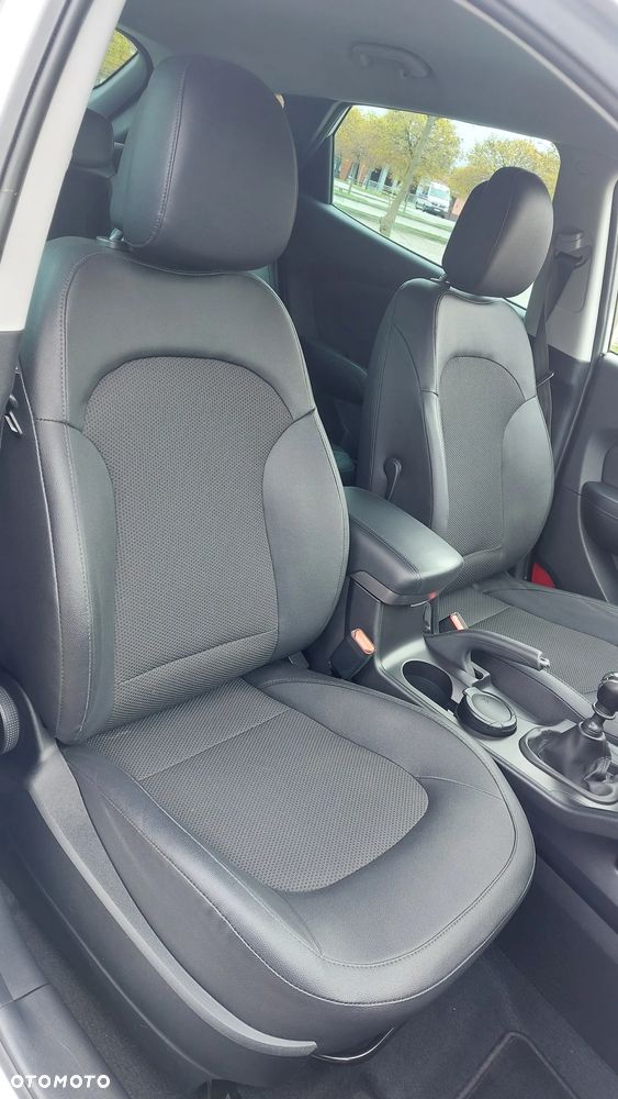 Hyundai ix35 2.0 CRDi 4WD Finale Gold - 18