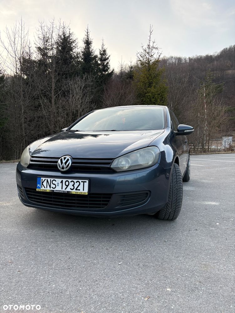 Volkswagen Golf - 2