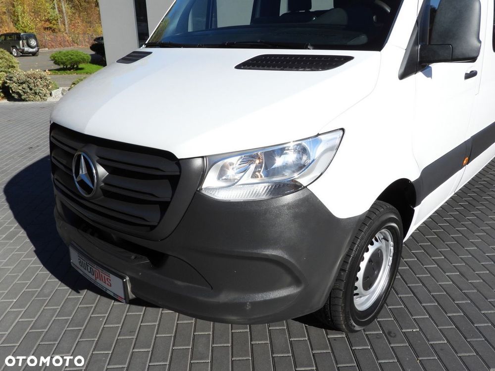 Mercedes-Benz SPRINTER 316 FURGON BRYGADÓWKA 7 MIEJSC TEMPOMAT AUTOMAT  KLIMATYZACJA  160KM - 19