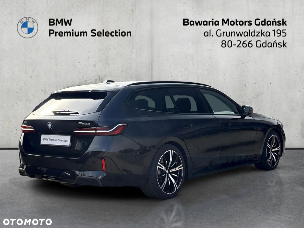 BMW Seria 5 2025 photo 2
