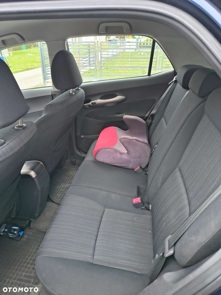 Toyota Auris 2.0 D-4D Prestige - 16