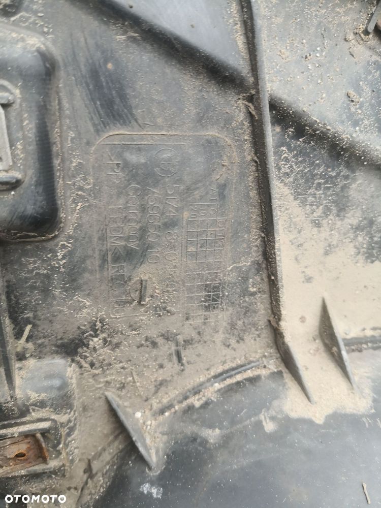 Nadkole przednie prawe BMW e82 Mpakiet - 3