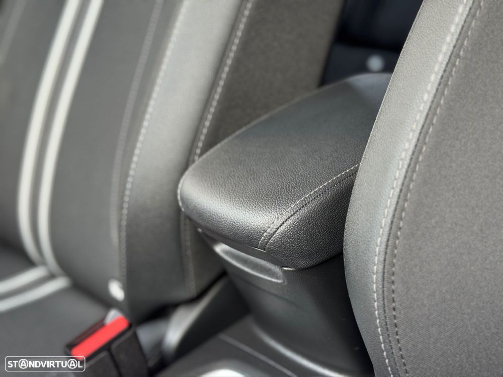 Opel Corsa-e e-GS - 39