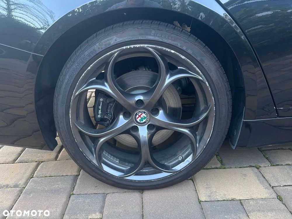Alfa Romeo Giulia 2.0 Turbo TI Q4 - 12
