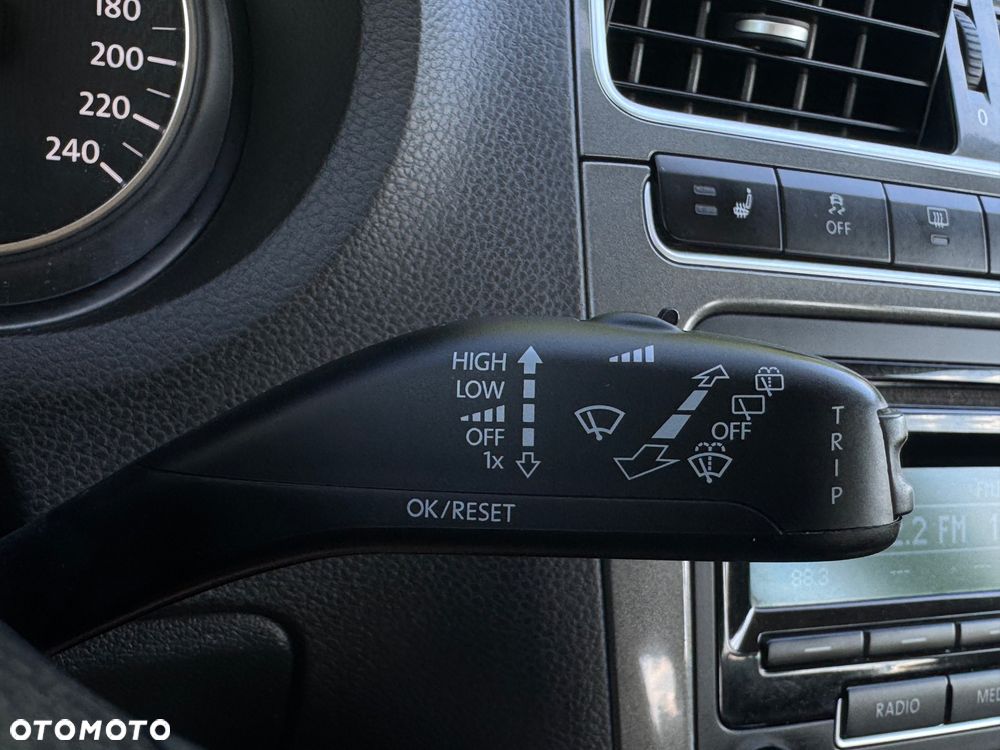 Volkswagen Polo 1.2 Life - 23