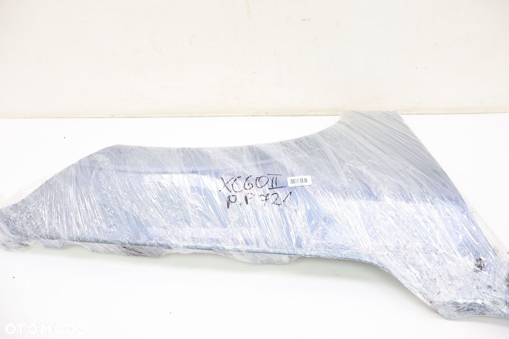 VOLVO XC60 II BŁOTNIK PRAWY PRZÓD 721 - 10