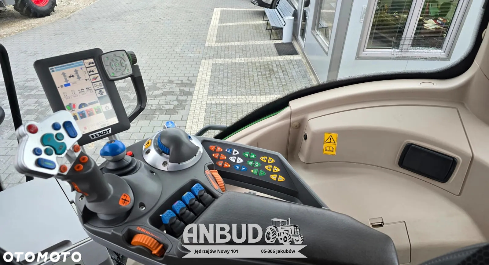 Fendt 824 Vario S4 Profi - 16