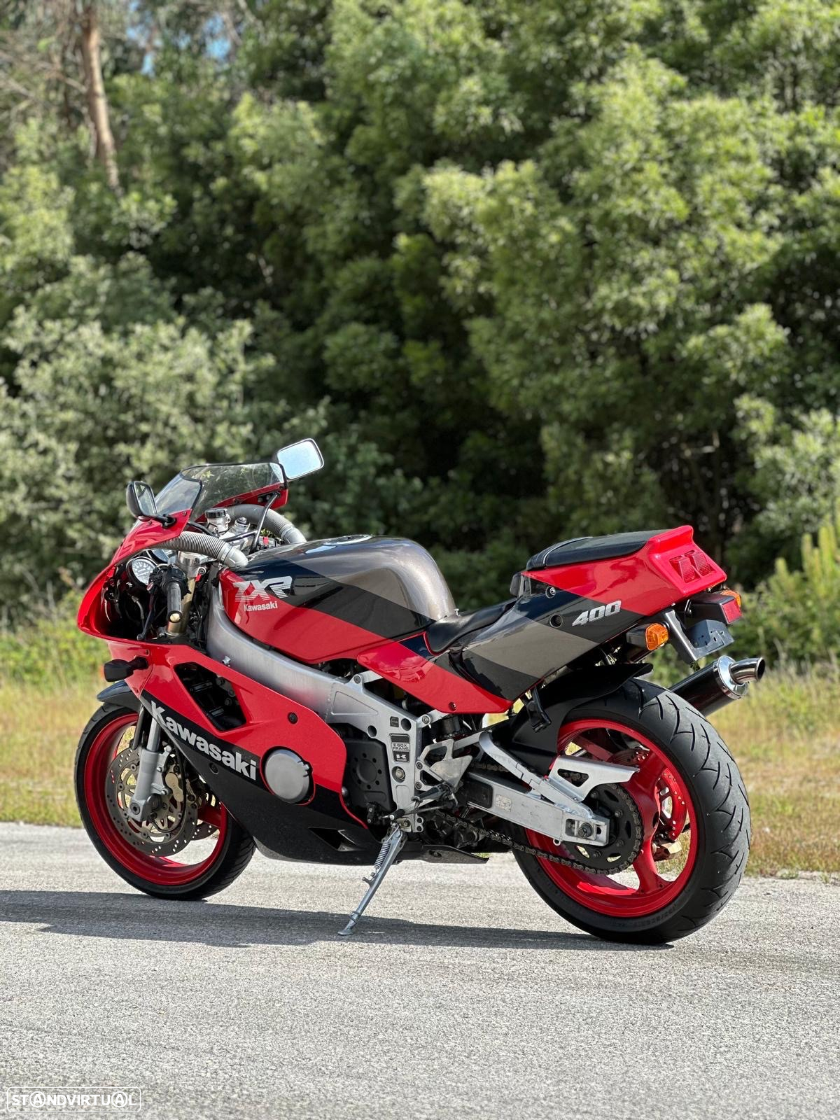 Kawasaki ZRX ZXR 400 - 5