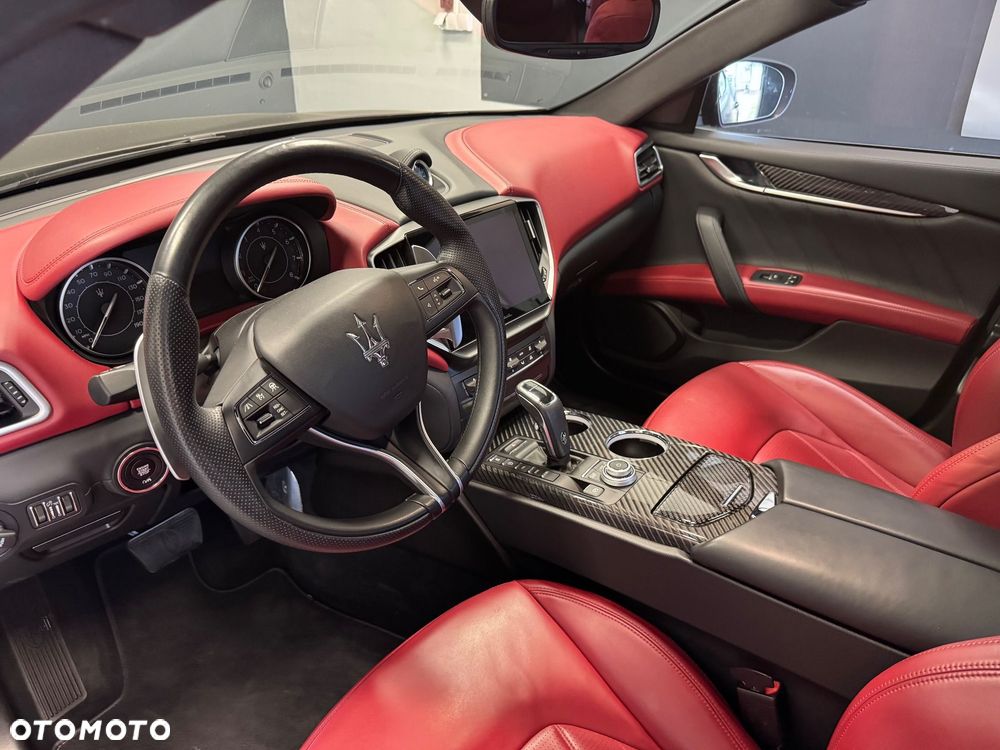 Maserati Ghibli S Q4 Modena - 27