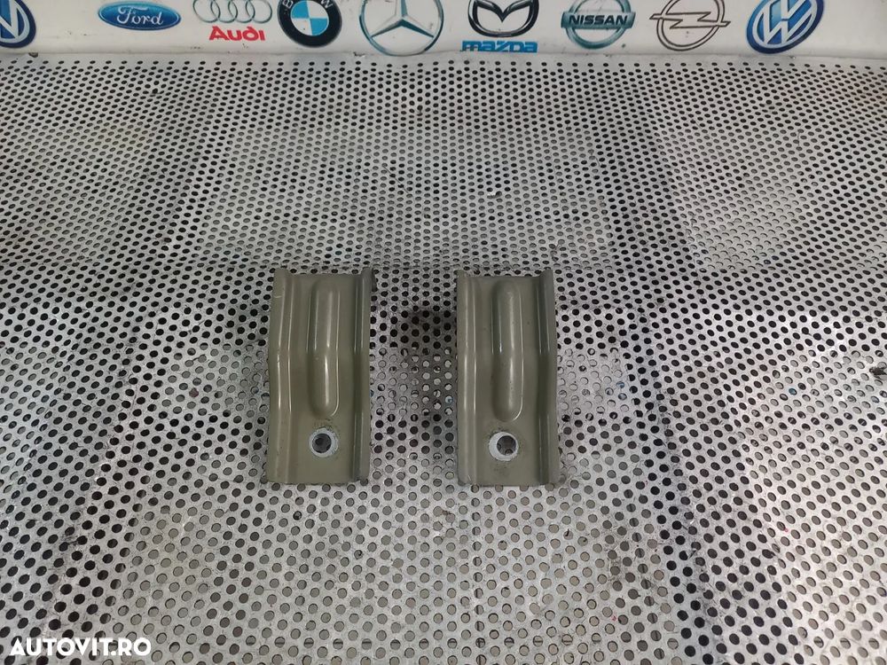 Suporti Suport Far Aripa Bara Stanga Dreapta Vw T-Roc Cod 2GA- Dezmembrari Arad - 3