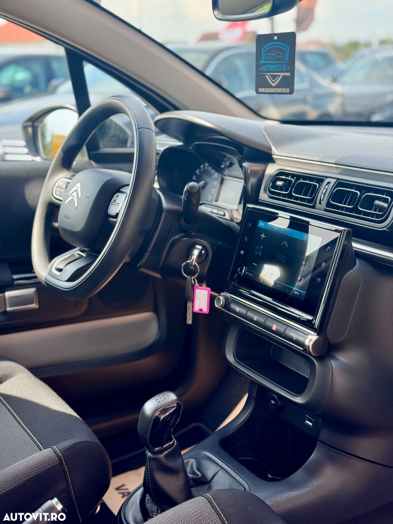 Citroën C3 1.2 PureTech S&S BVM5 Feel - 9