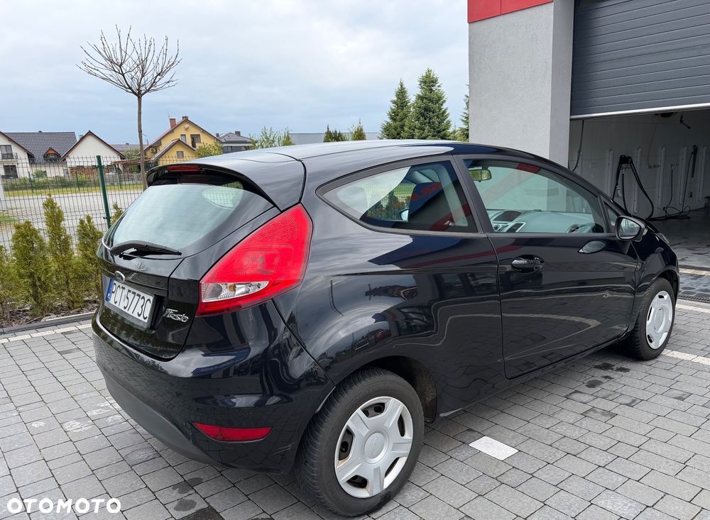 Ford Fiesta - 6