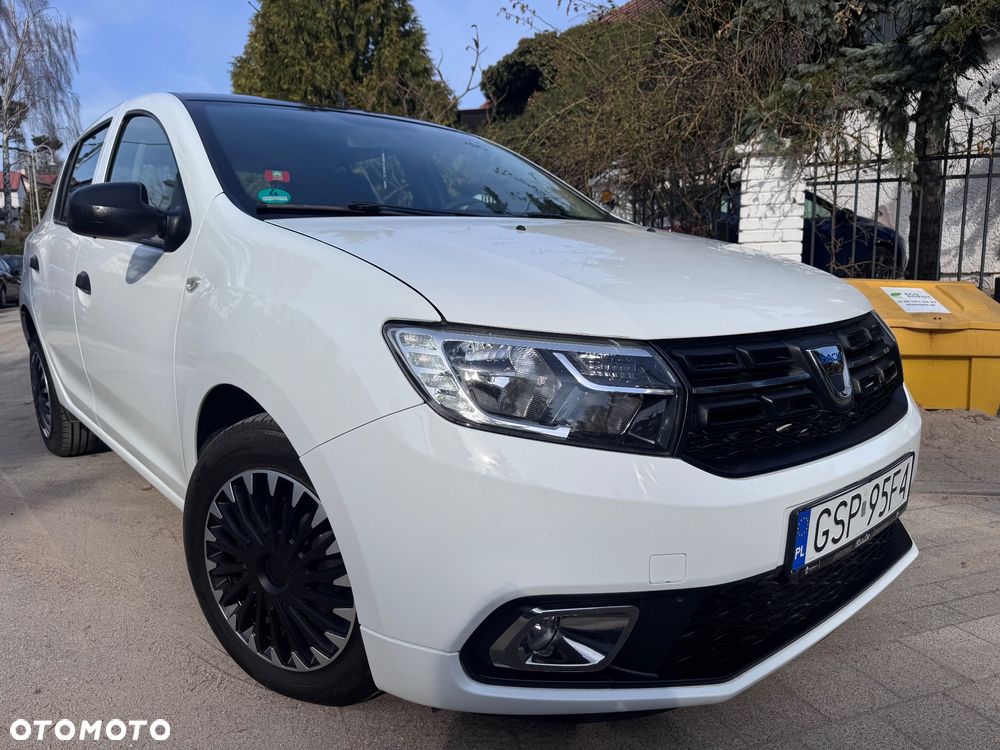 Dacia Sandero SCe 75 Essentiel - 1