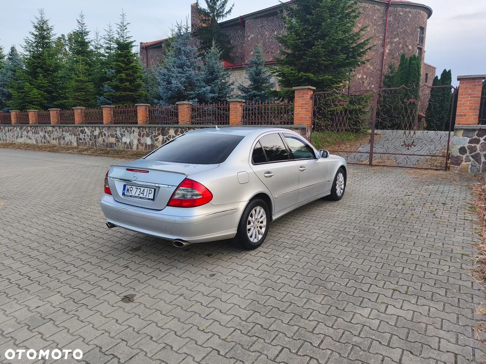 Mercedes-Benz Klasa E 230 7G-TRONIC Elegance - 8