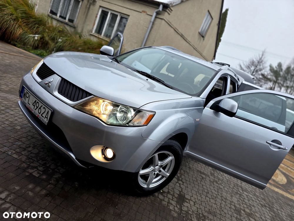 Mitsubishi Outlander - 7