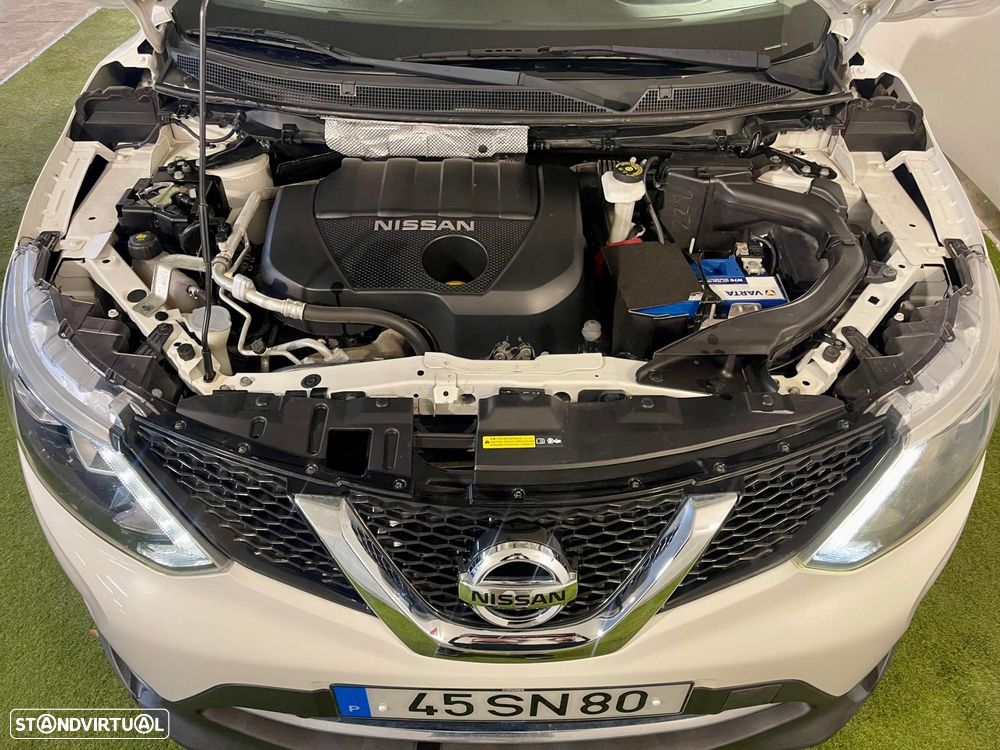 Nissan Qashqai 1.5 dCi N-Connecta - 30