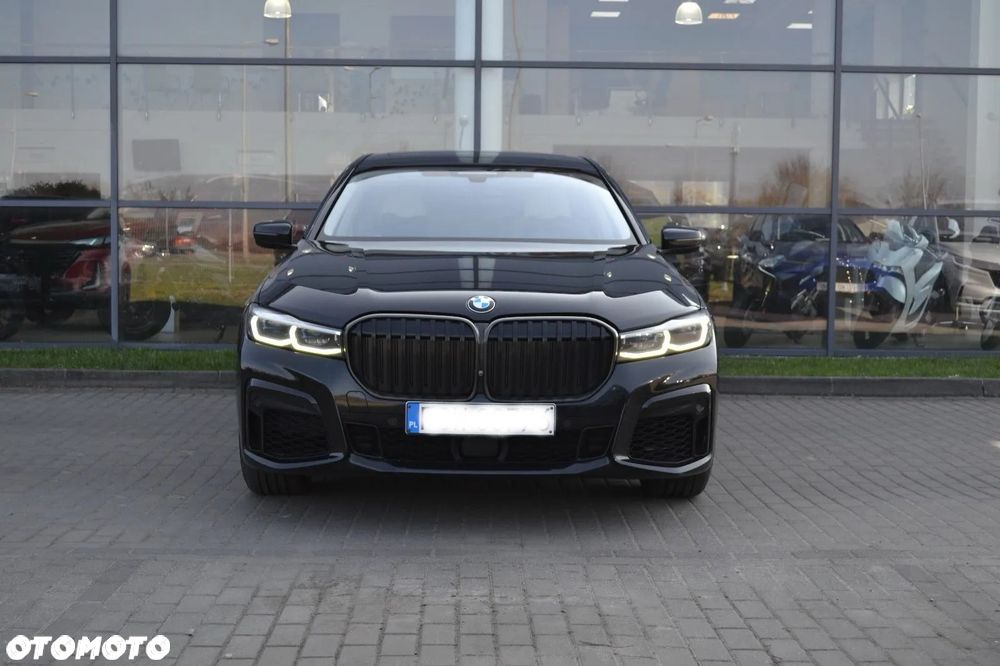 BMW Seria 7 750d xDrive sport - 3