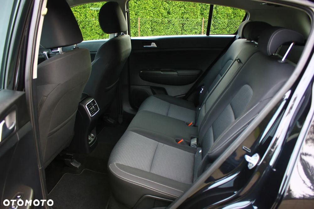 Kia Sportage 1.6 GDI L Business Line 2WD - 32