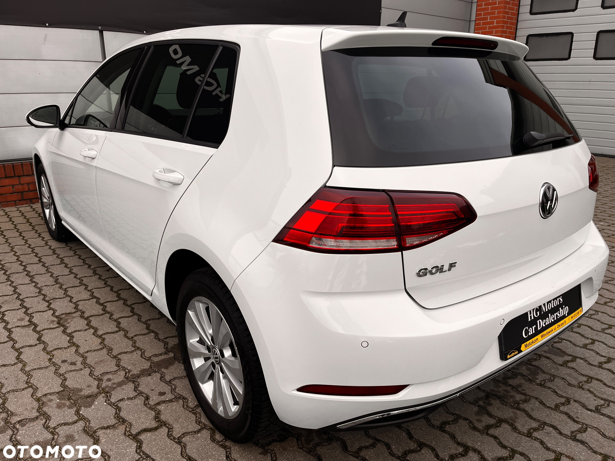 Volkswagen Golf VII 1.6 TDI BMT Comfortline - 9